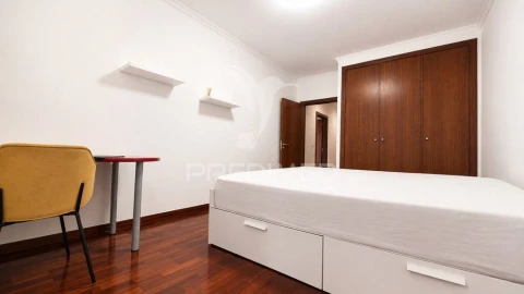 Apartamento T2 para Venda em Funchal (Santa Luzia)