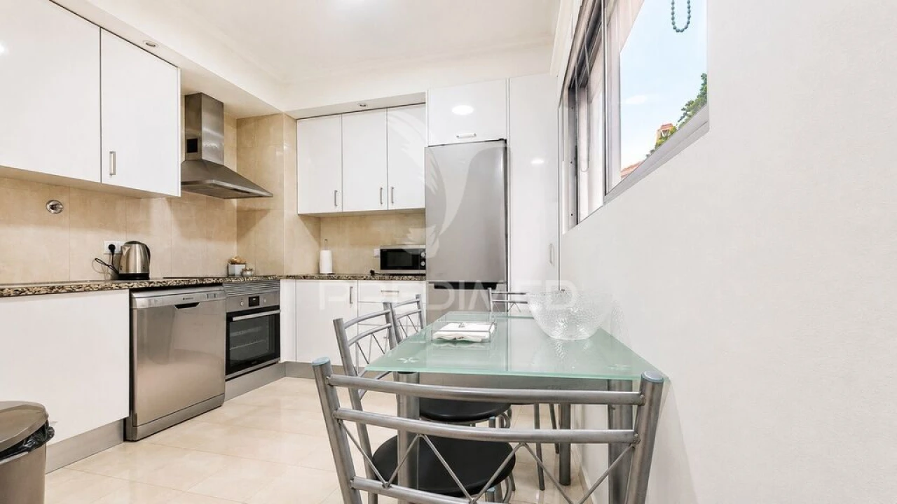 Apartamento T2 para Venda em Funchal (Santa Luzia) Foto 8