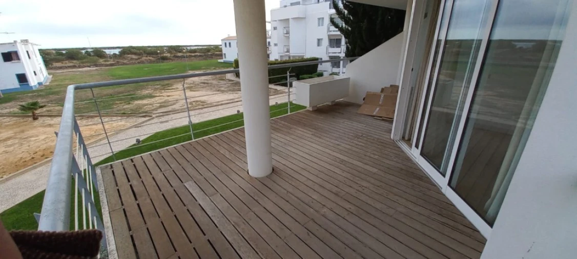 Apartamento T2 para Venda em Conceição e Cabanas de Tavira Foto 25