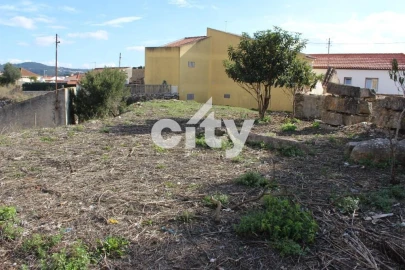 Terreno para Venda em Almargem do Bispo, Pêro Pinheiro e Montelavar