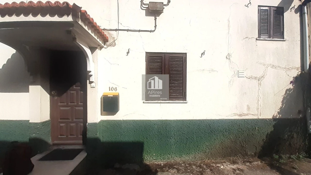 Moradia T2 para Venda em Campolide Foto 15