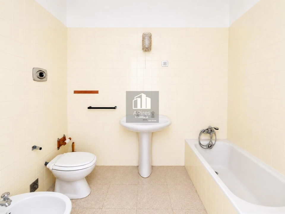 Apartamento T3 para Venda em União das Freguesias de Setúbal Foto 5