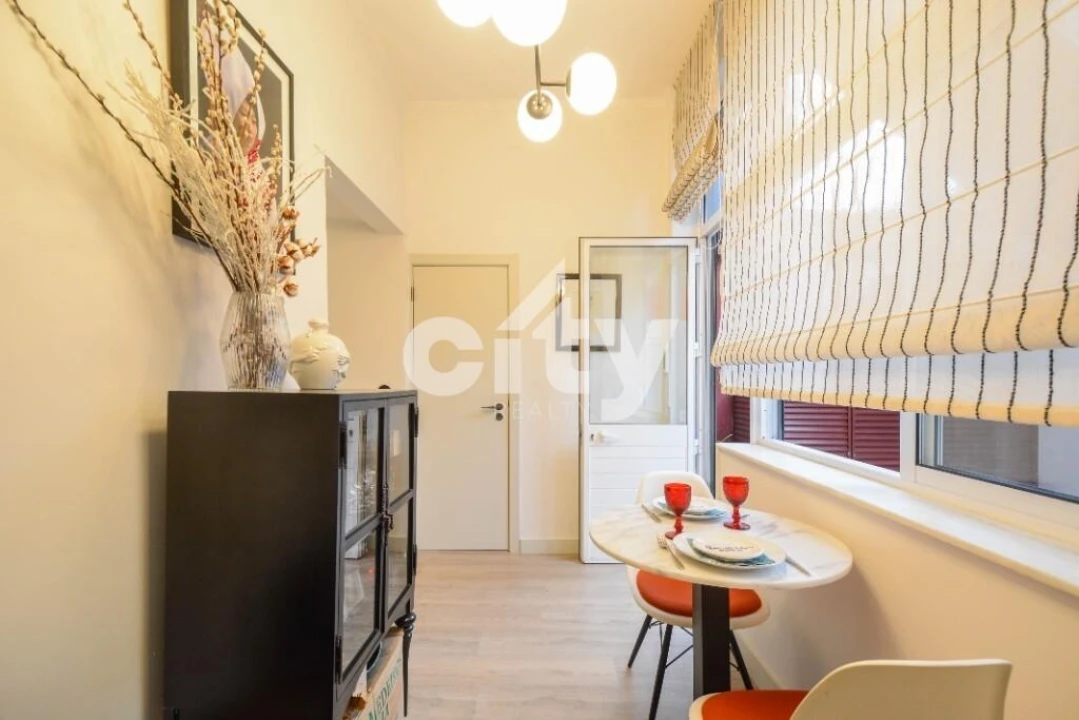 Apartamento T1 para Venda em Avenidas Novas Foto 5
