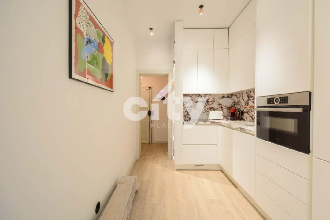 Apartamento T1 para Venda em Avenidas Novas Foto 8