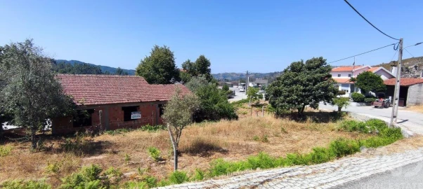 Moradia T3 para Venda em Moledo