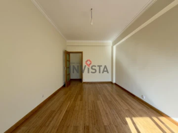Apartamento T2 para Arrendamento em Vila Franca de Xira