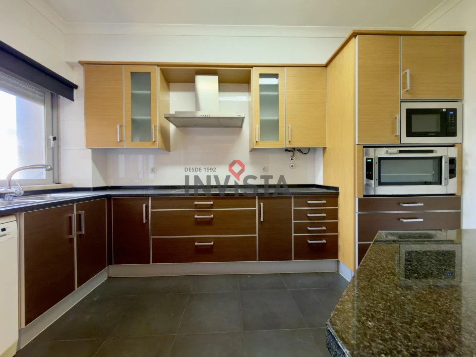 Apartamento T2 para Arrendamento em Vila Franca de Xira Foto 1
