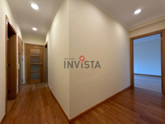 Apartamento T2 para Arrendamento em Vila Franca de Xira Foto 6