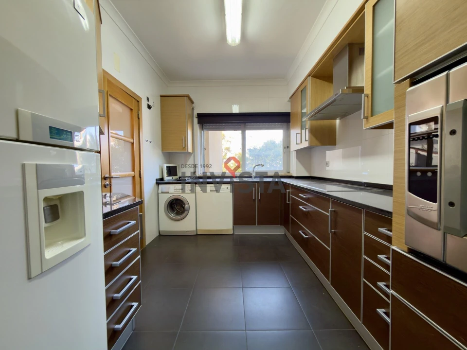 Apartamento T2 para Arrendamento em Vila Franca de Xira Foto 17