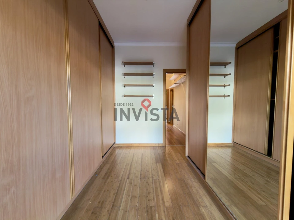 Apartamento T2 para Arrendamento em Vila Franca de Xira Foto 7