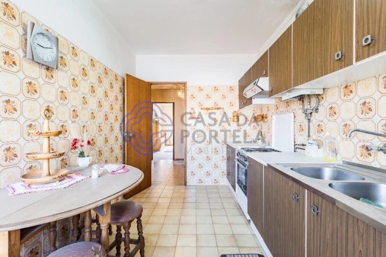 Apartamento T3 para Venda em Portimão Foto 6