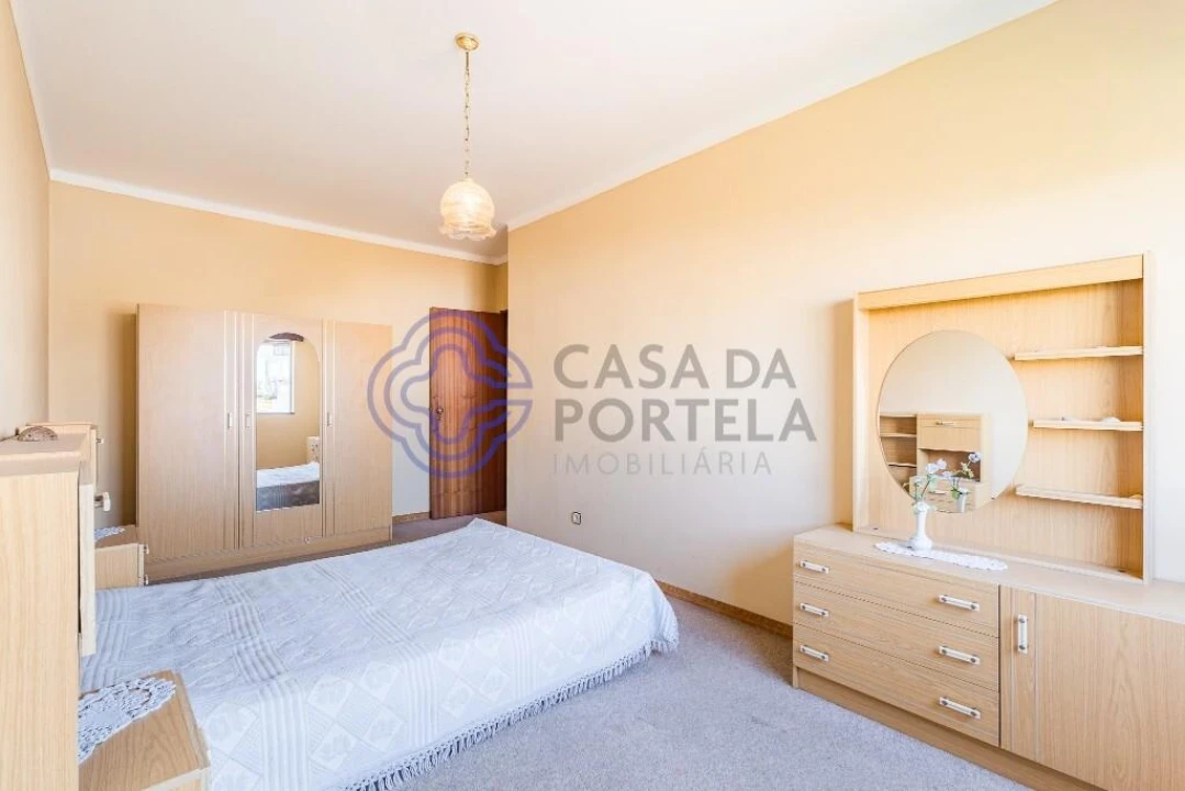Apartamento T3 para Venda em Portimão Foto 17