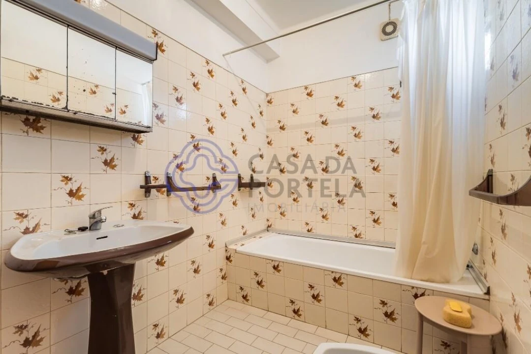 Apartamento T3 para Venda em Portimão Foto 19