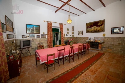 Quinta T6 para Venda em Canaviais