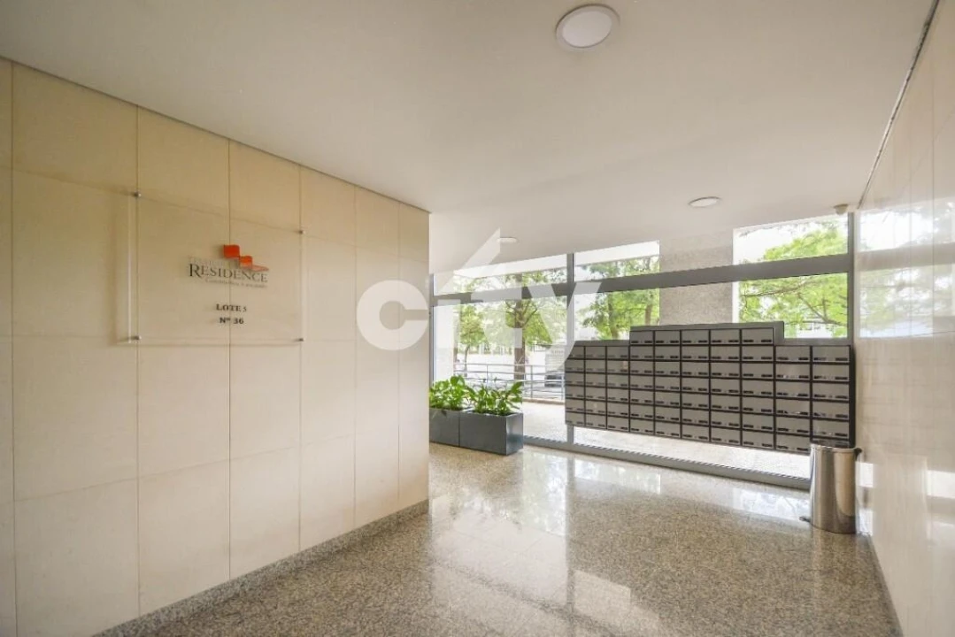 Apartamento T2 para Arrendamento em Alvalade Foto 14