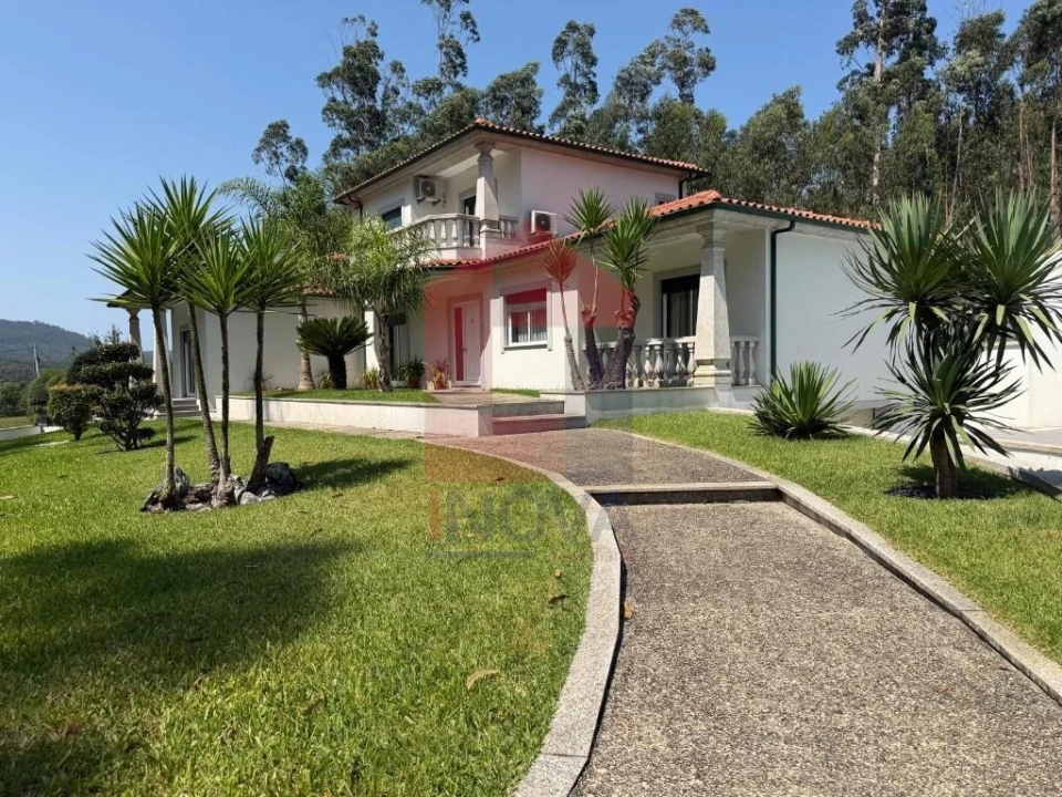 Moradia T3 para Venda em Marrancos e Arcozelo Foto 1