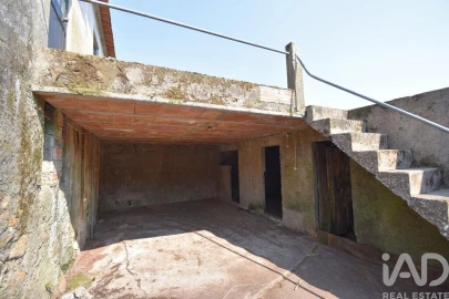 Moradia T3 para Venda em Cumeeira