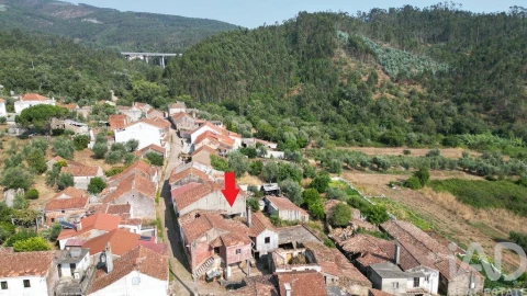 Moradia T3 para Venda em Cumeeira