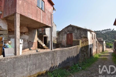 Moradia T3 para Venda em Cumeeira