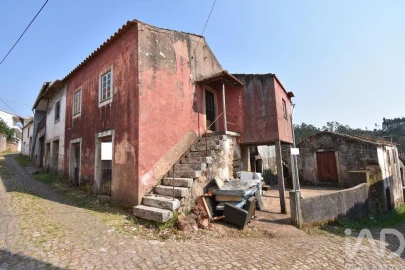 Moradia T3 para Venda em Cumeeira