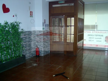 Loja para Arrendamento em Aguas Santas