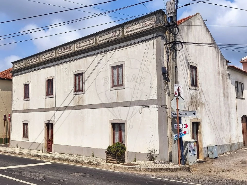 Moradia T4 para Venda em Serra D'El-Rei Foto 2