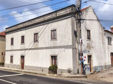 Moradia T4 para Venda em Serra D'El-Rei