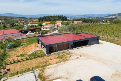 Moradia T3 para Venda em Santa Cruz