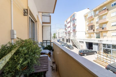 Apartamento T2 para Venda em Seixal, Arrentela e Aldeia de Paio Pires