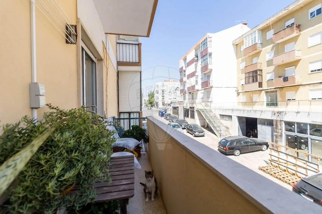 Apartamento T2 para Venda em Seixal, Arrentela e Aldeia de Paio Pires Foto 19