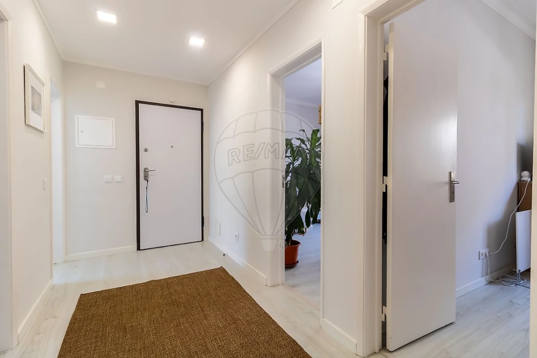 Apartamento T2 para Venda em Seixal, Arrentela e Aldeia de Paio Pires Foto 13