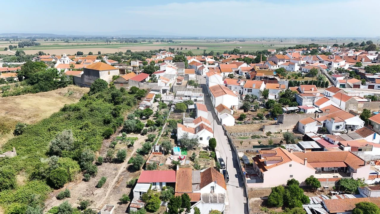Moradia T3 para Venda em Vale de Cavalos Foto 10