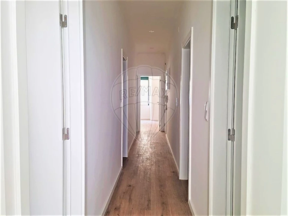 Apartamento T3 para Arrendamento em Arroios Foto 6