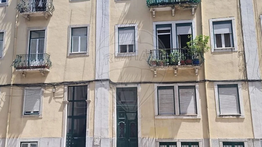 Apartamento T3 para Arrendamento em Arroios