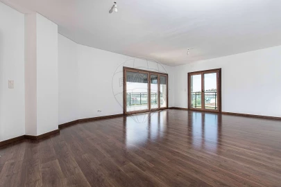 Apartamento T3 para Venda em Alverca do Ribatejo e Sobralinho