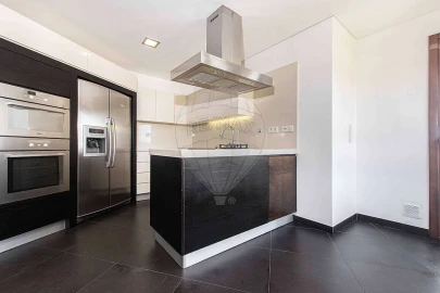 Apartamento T3 para Venda em Alverca do Ribatejo e Sobralinho