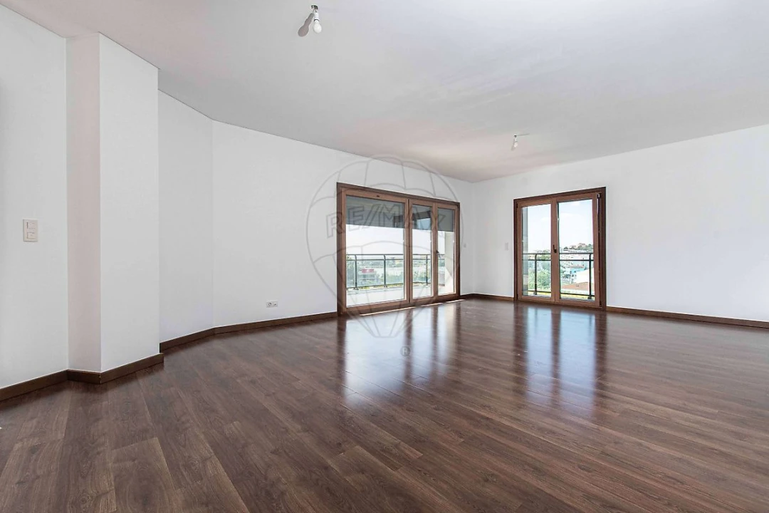 Apartamento T3 para Venda em Alverca do Ribatejo e Sobralinho Foto 20