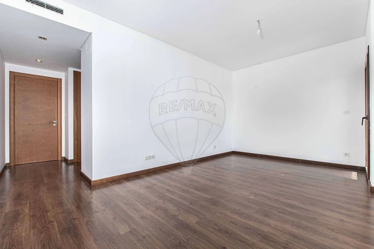 Apartamento T3 para Venda em Alverca do Ribatejo e Sobralinho Foto 13