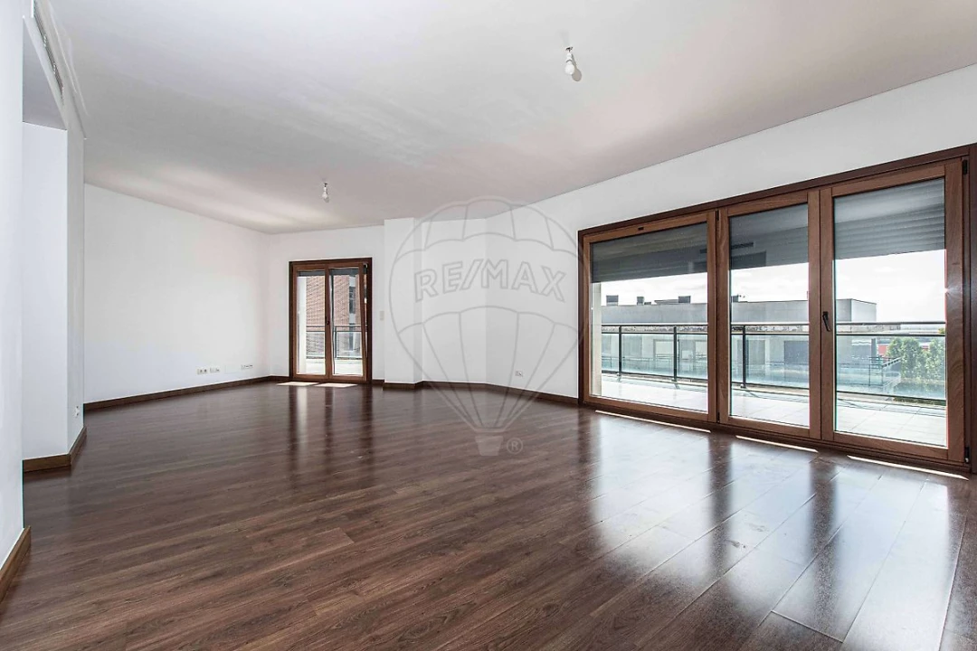 Apartamento T3 para Venda em Alverca do Ribatejo e Sobralinho Foto 23