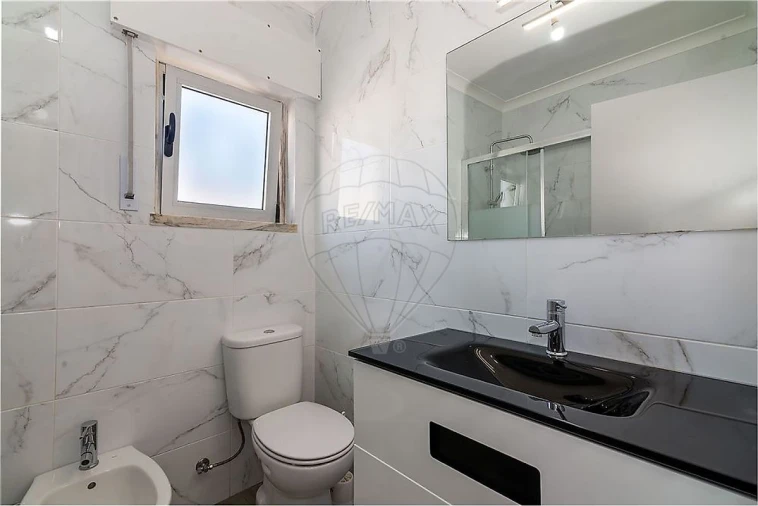 Apartamento T3 para Arrendamento em Arruda dos Vinhos Foto 21