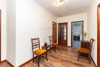 Moradia T4 para Venda em Folgosa