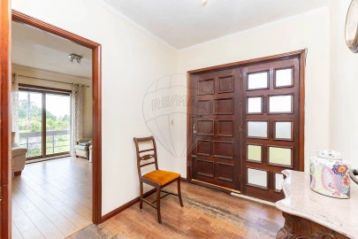 Moradia T4 para Venda em Folgosa