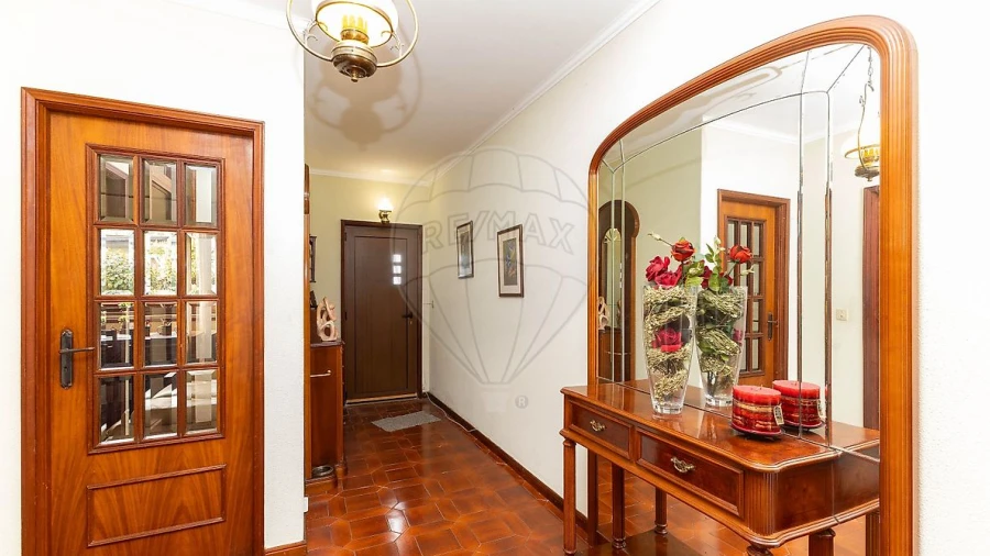 Moradia T4 para Venda em Folgosa