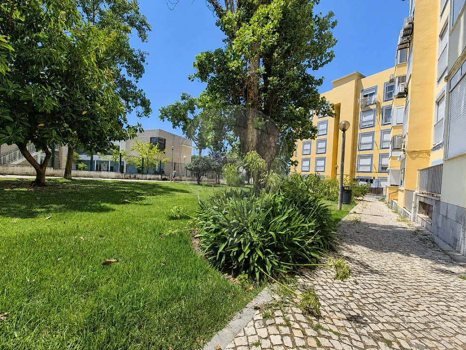 Apartamento T2 para Venda em Cascais e Estoril Foto 34