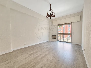 Apartamento T2 para Venda em Cascais e Estoril