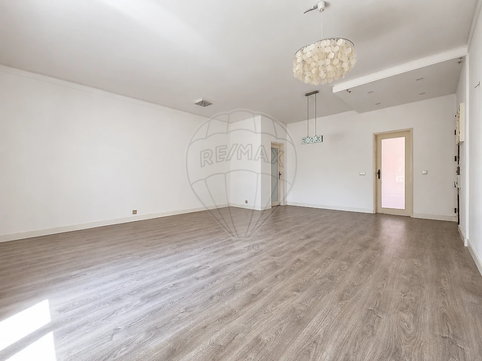 Apartamento T2 para Venda em Cascais e Estoril Foto 14