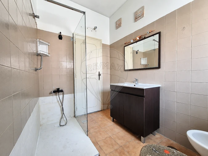 Apartamento T2 para Venda em Cascais e Estoril Foto 31
