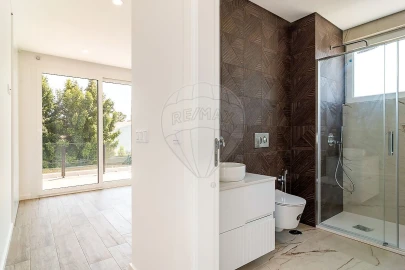 Moradia T3 para Venda em Sesimbra (Castelo)