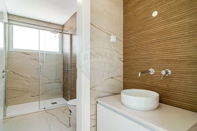 Moradia T3 para Venda em Sesimbra (Castelo)
