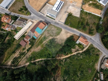 Terreno para Venda em Milheiros de Poiares